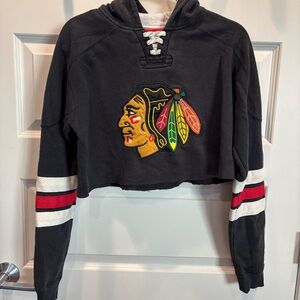 Chicago Blackhawks Cropped Black Hoodie